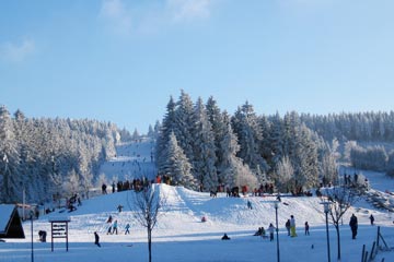 Wintersportgebiet Erbeskopf im Winter